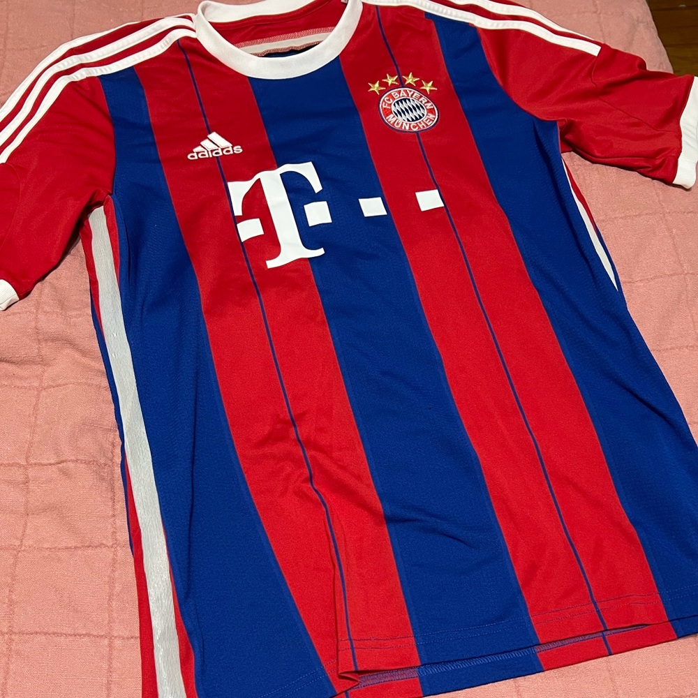 Adidas Large Bayern Munich Jersey